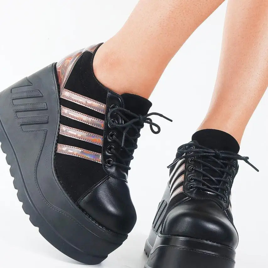 Goth Platform Fashion High Heels Sneaker - multicolor / 5
