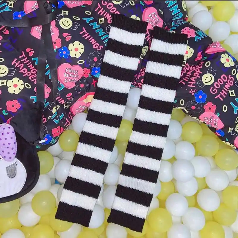 Goth Striped Leg Warmers Knee Length Socks White Black
