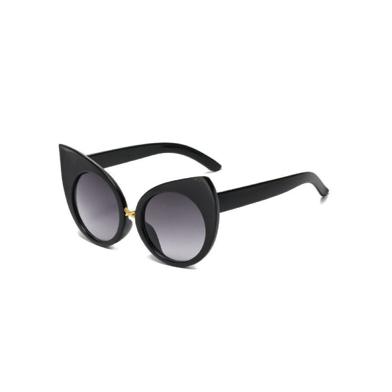 Gothic Cat Eyes Sunglasses - Black / One Size