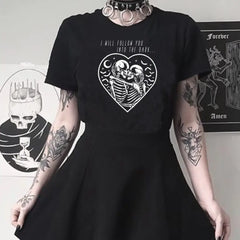 Gothic Skeleton Kiss Hearth T-Shirt