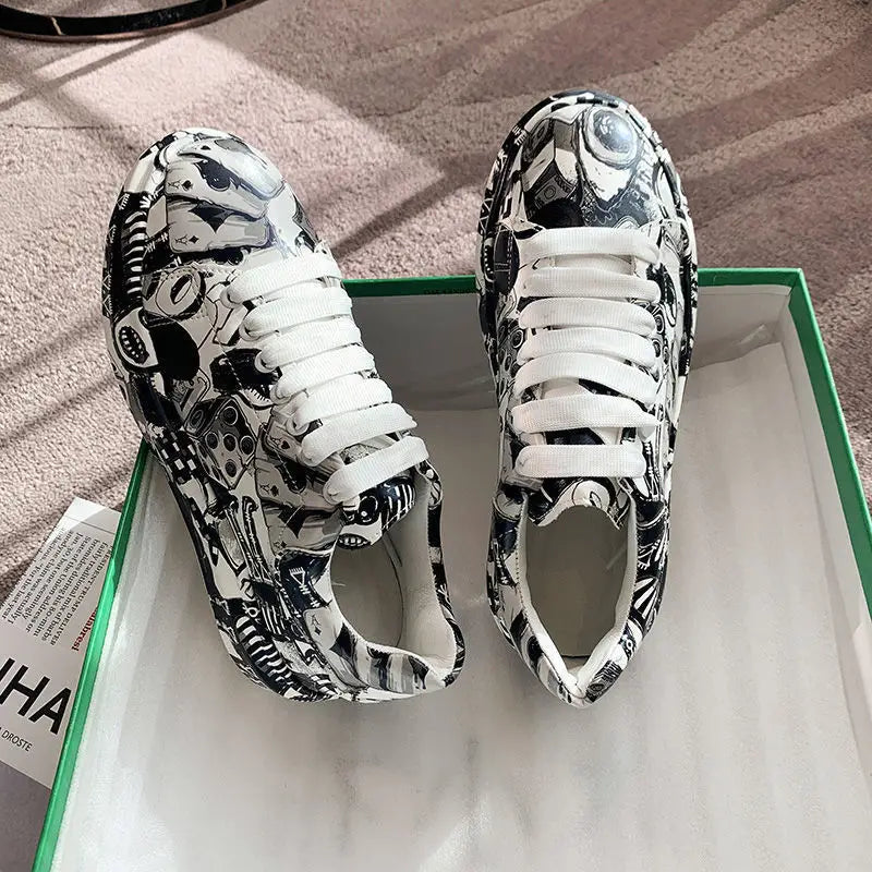 Graffiti Soft Platform Sneakers Euro Size Black / 35