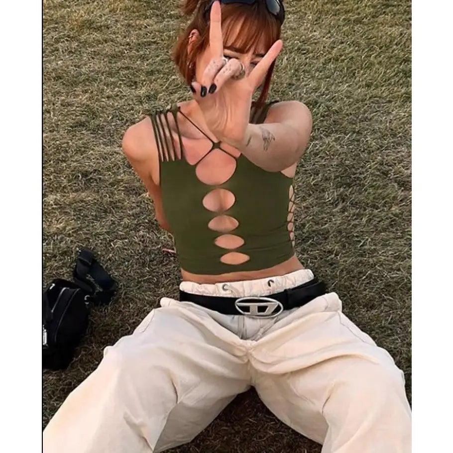 Green Hollow-Out Crop-Top - crop top