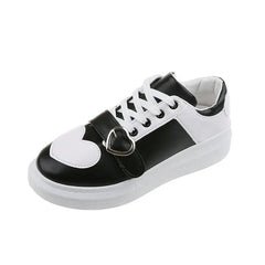Heart Cute Trend Sneakers - Black / 35 - Shoes