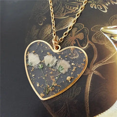 Heart Dry Flower Necklace - Gold - Necklaces