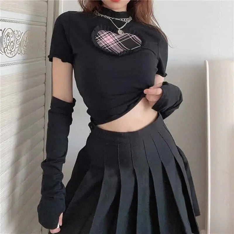 Heart Style Turtle-neck Crop-Top - crop top