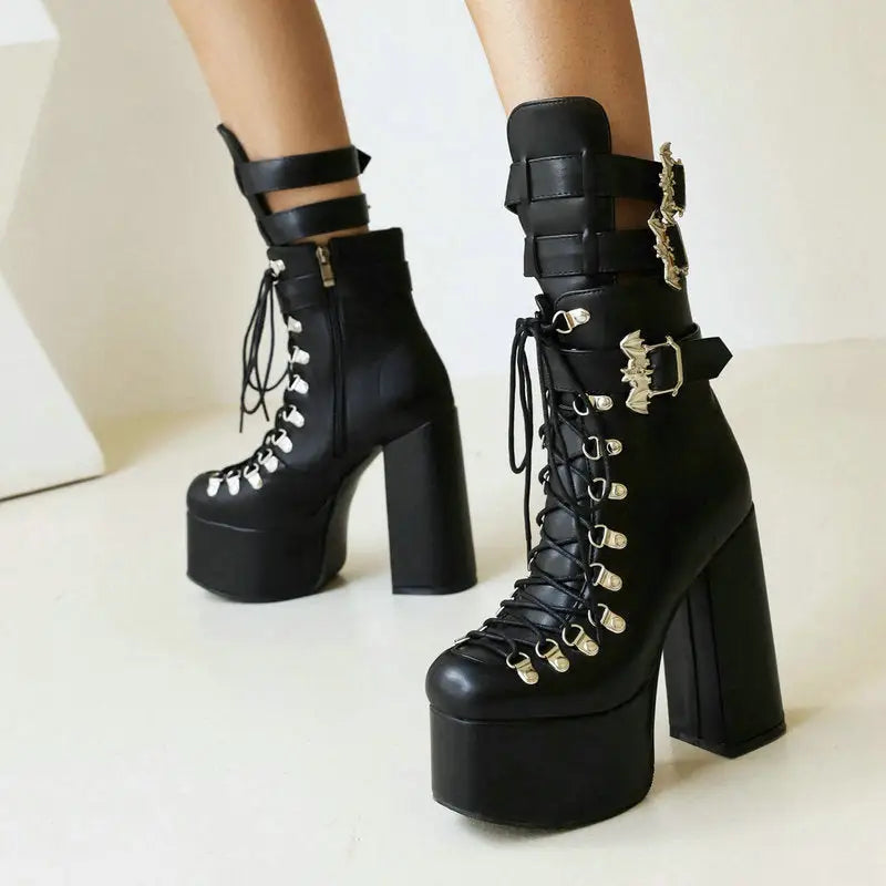 High-Heeled Ankle With Bat Buckle And Laces Boots - Black