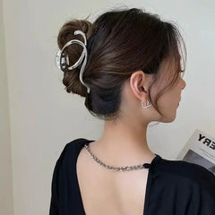 Irregular Hollow Hair Clip for Everyday Hairstyles Abstract