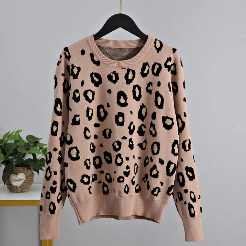 Leopard O-Neck Knitted Sweater