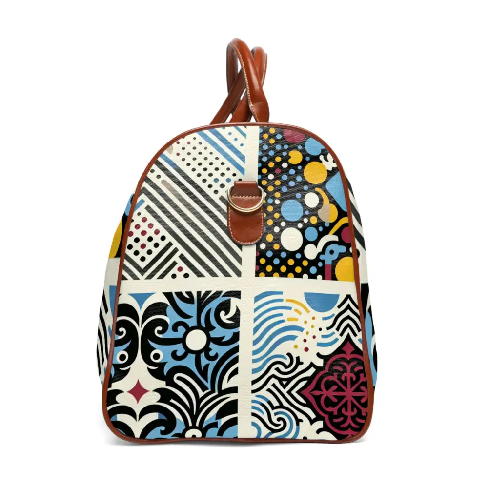 Liza Groove - Geometric Travel Bag