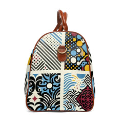 Liza Groove - Geometric Travel Bag