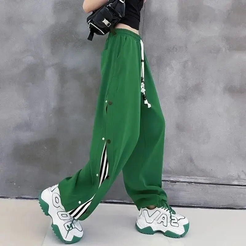 Loose Sport Pants With Side Buttons Cotton Polyester Green