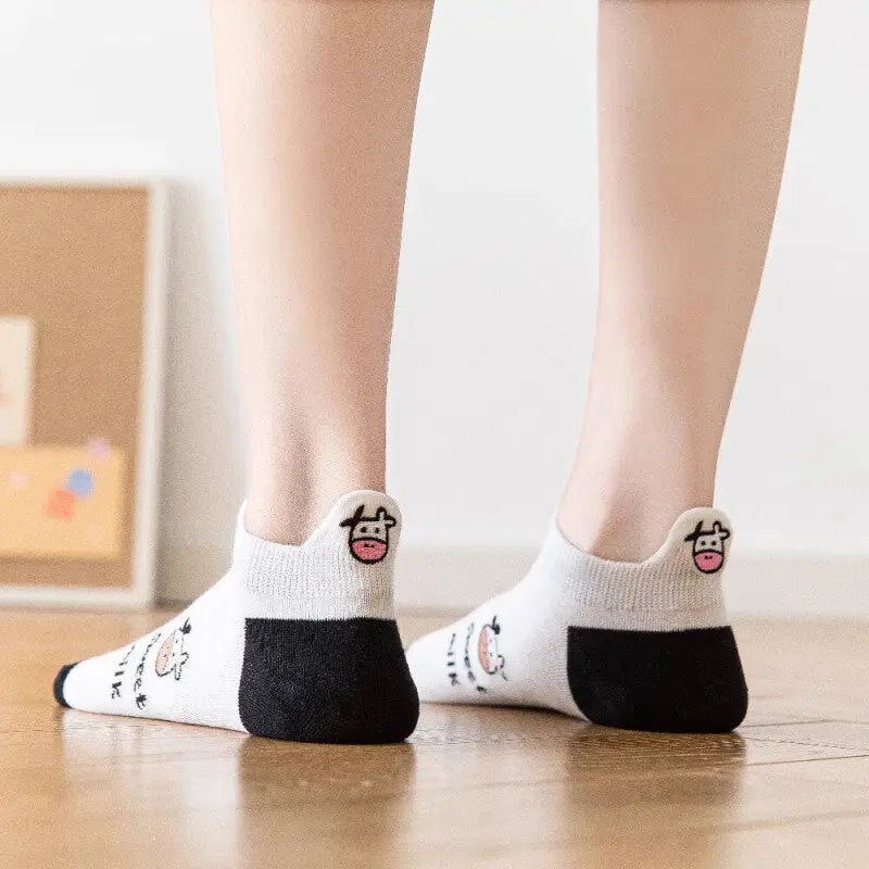 Lovely Embroidery Cow Socks