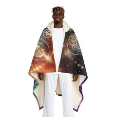 Luxurious Hooded Sherpa Fleece Blanket with Cosmic Design