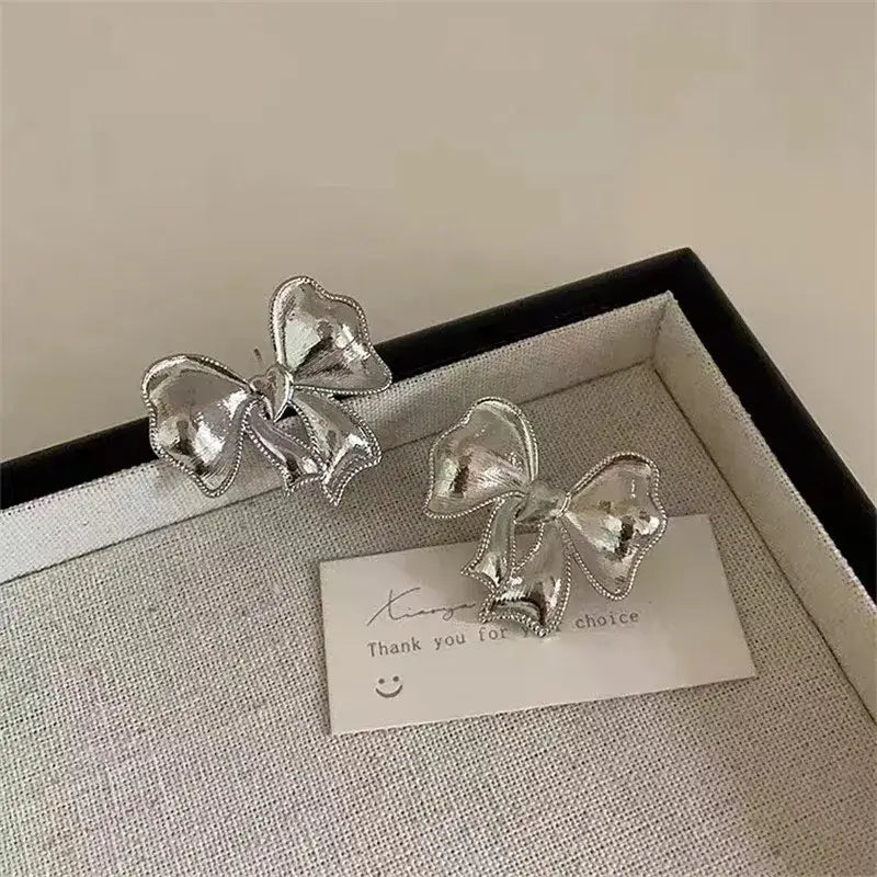Metal Bow Tie Earrings and Ring Set Silver