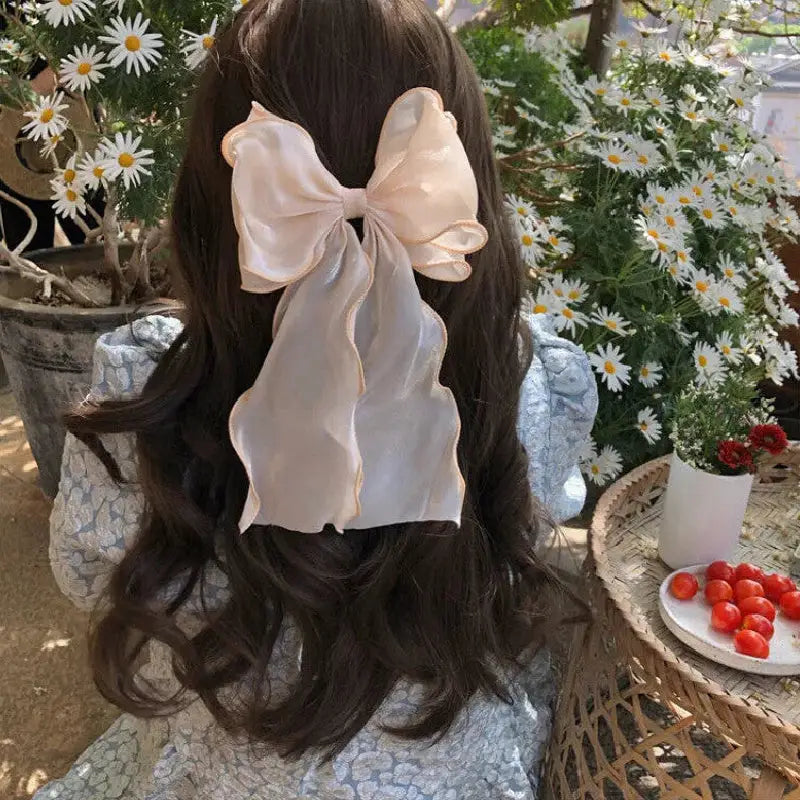 Metal Chic Bow Clip for Stylish Hair Looks Pink