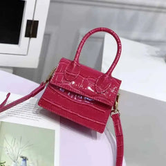 Mini Crocodile Pattern Shoulder Strap Handbag Pink