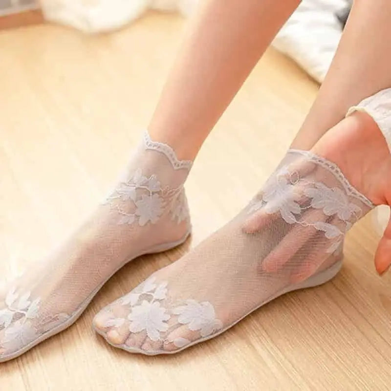 Non-slip Shallow Transparent Lace Invisible Socks - Gray