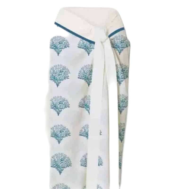 One-Piece Swimsuit with Wide Neckline and Gathered Straps