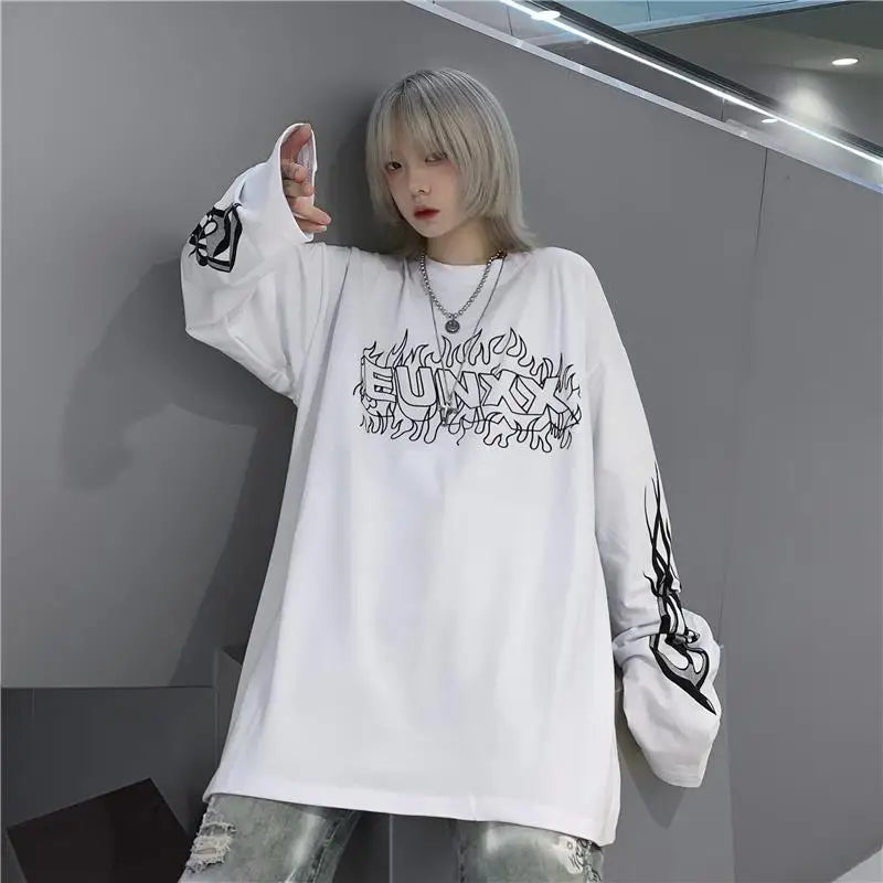 Oversize with gothic print sweatshirt