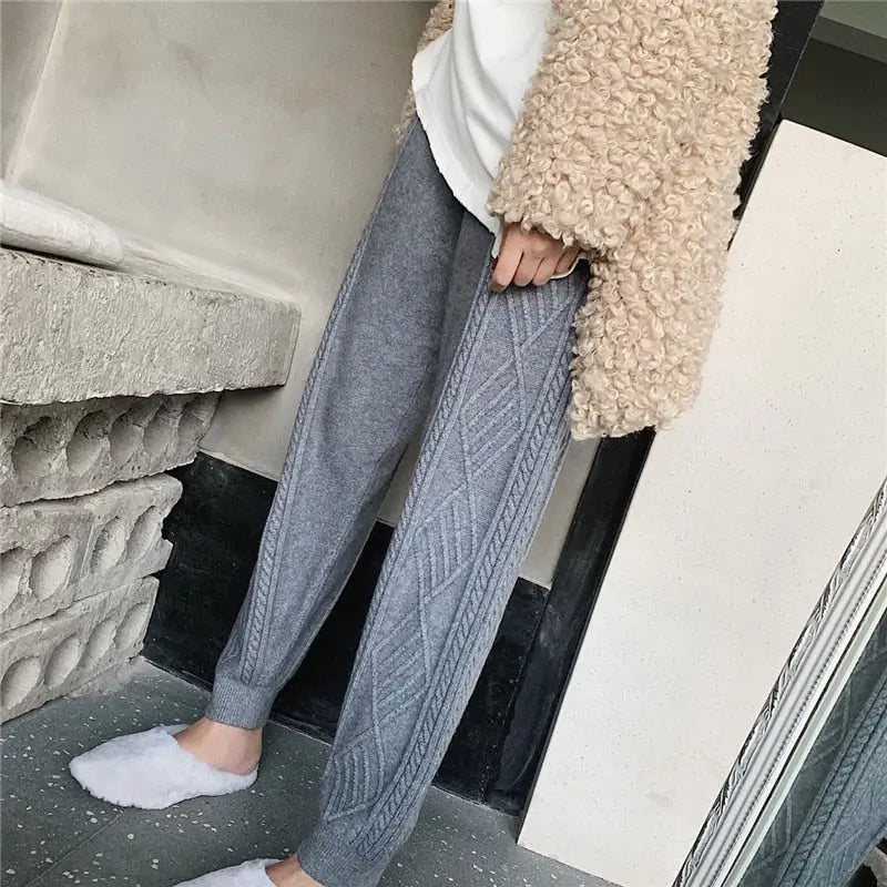 Pants Wide and Braided For Winter