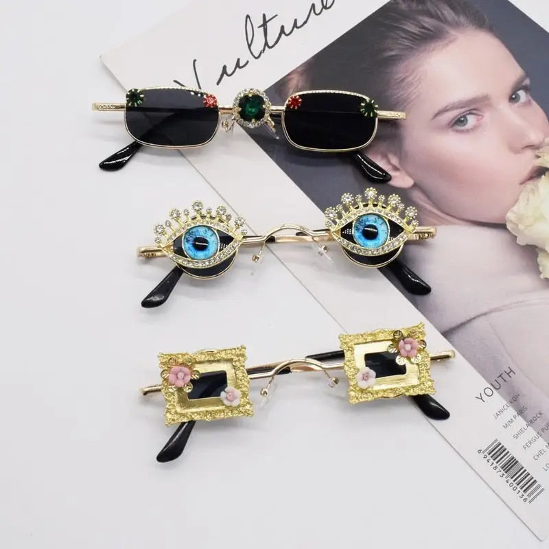 Personality Fashion Rhinestones Sunglasses