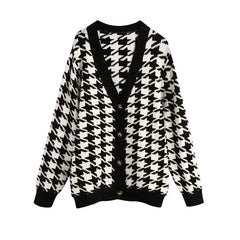 Plaid pattern V-Neck Knitted Oversize Cardigan - S / BLACK