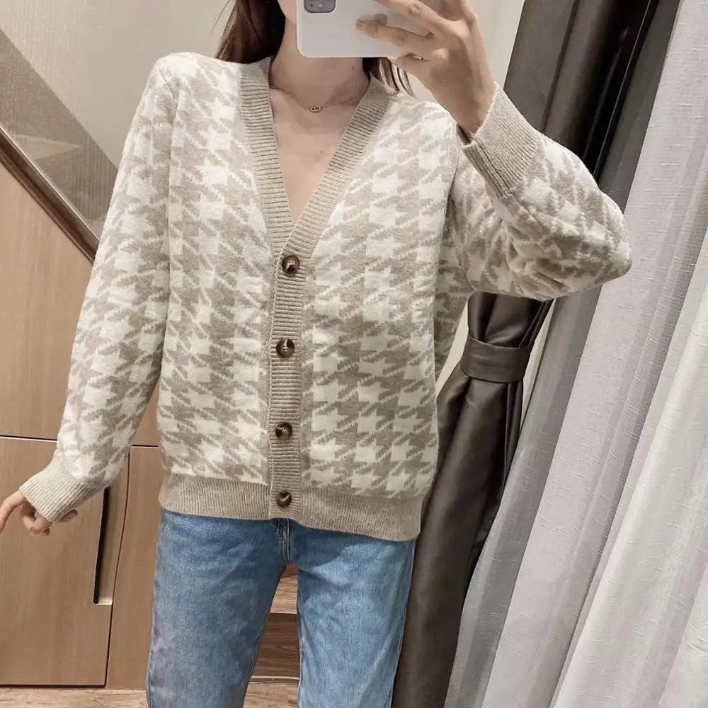 Plaid pattern V-Neck Knitted Oversize Cardigan - Sweater