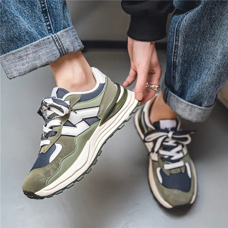 Platform Vulcanize Double Lace Up Sneakers for Everyday Wear