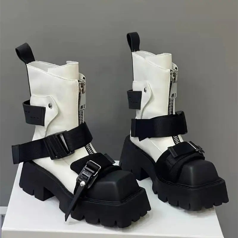 Punk-Rock Zipper Buckle Short Boots