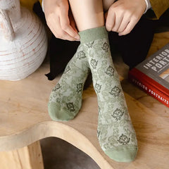 Retro Crew Vintage Flower Embroidery Socks