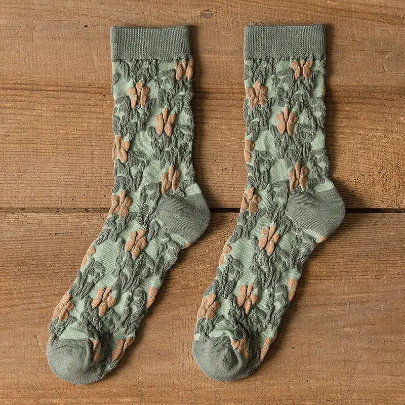 Retro Crew Vintage Flower Embroidery Socks Gray