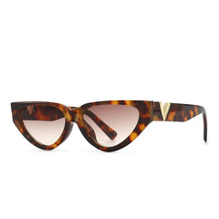 Retro Eye Small Round Letter V Sunglasses - Leopard