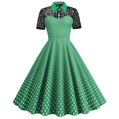 Retro Plaid Vintage Dresses From the 50s 60s and 70s