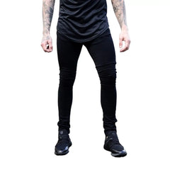 Slim-Fit Jeans - Black / S