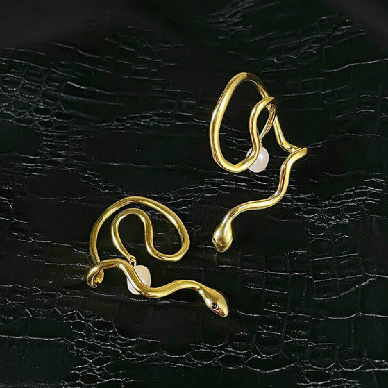 Pendientes Ear Cuff con Perlas de Serpiente