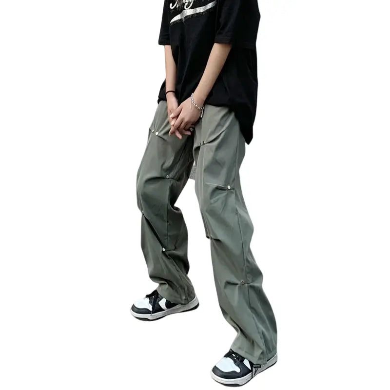Solid Color Button Pleated Pants