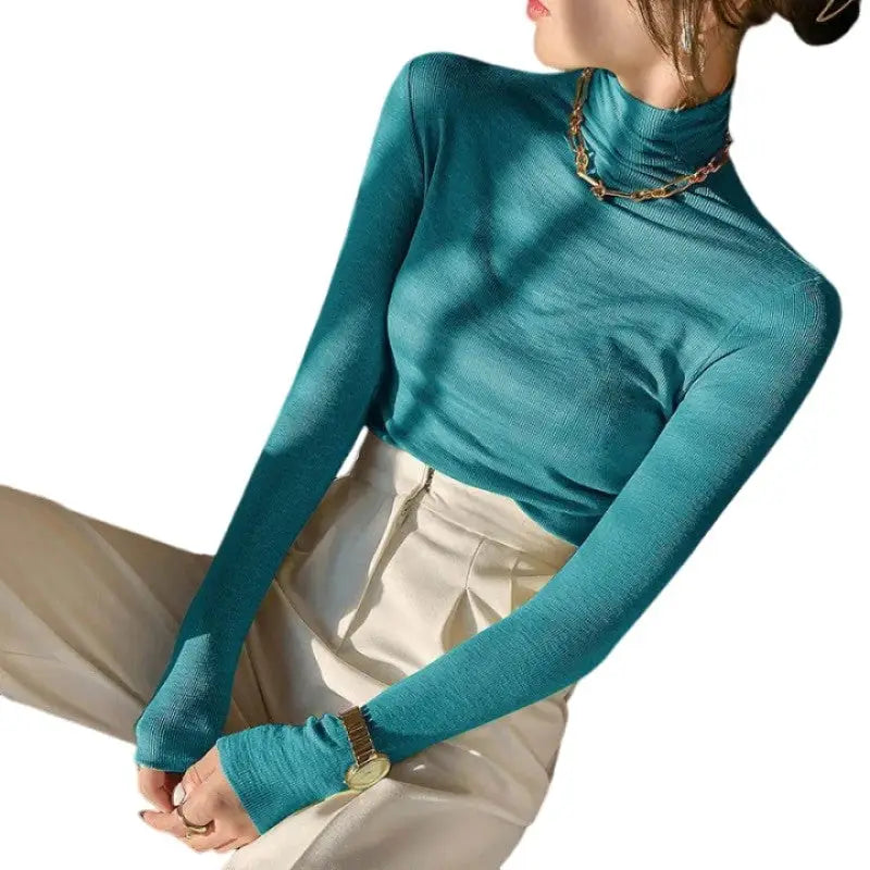 Solid Color Turtleneck Long-Sleeved Blouse