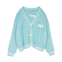 Special Knitted Loose Sweater with Bird Embroidery - Blue