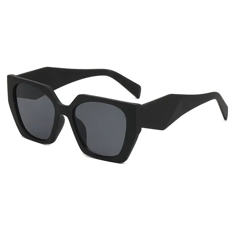 Square Polygonal Sunglasses - Black-Gray / One Size