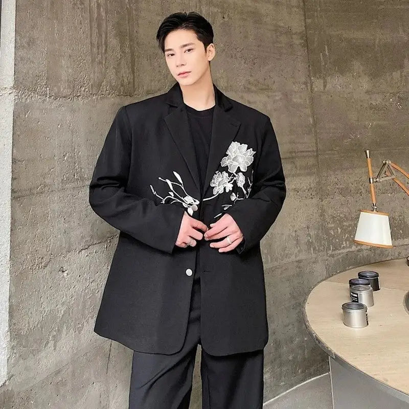 Versatile Embroidered Lapel Suit Coat for Trendy Elegance