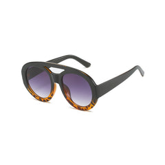 Vintage Round Oversized Sunglasses - Black. / One Size