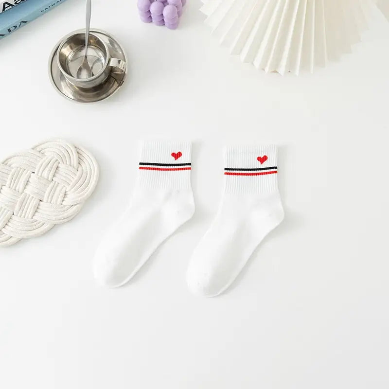 White And Fancy Cotton Socks - White-Heart / One Size
