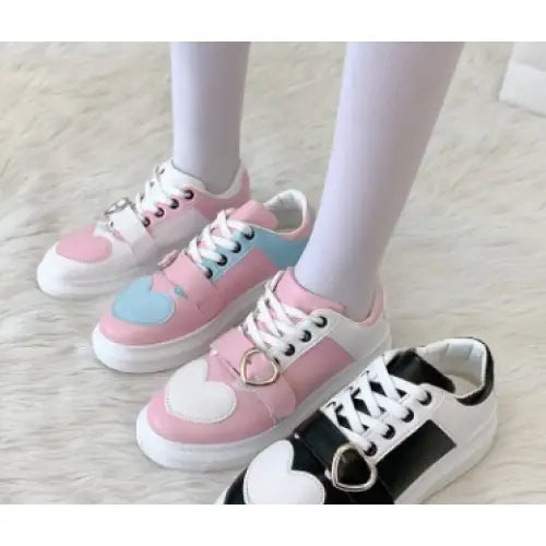 Women’s PU Leather Heart Cute Trend Sneakers Euro Size