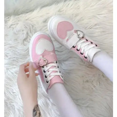 Women’s PU Leather Heart Cute Trend Sneakers Euro Size