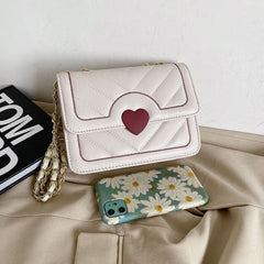 Heart PU Leather Chain Bag - White / Large - Accesories