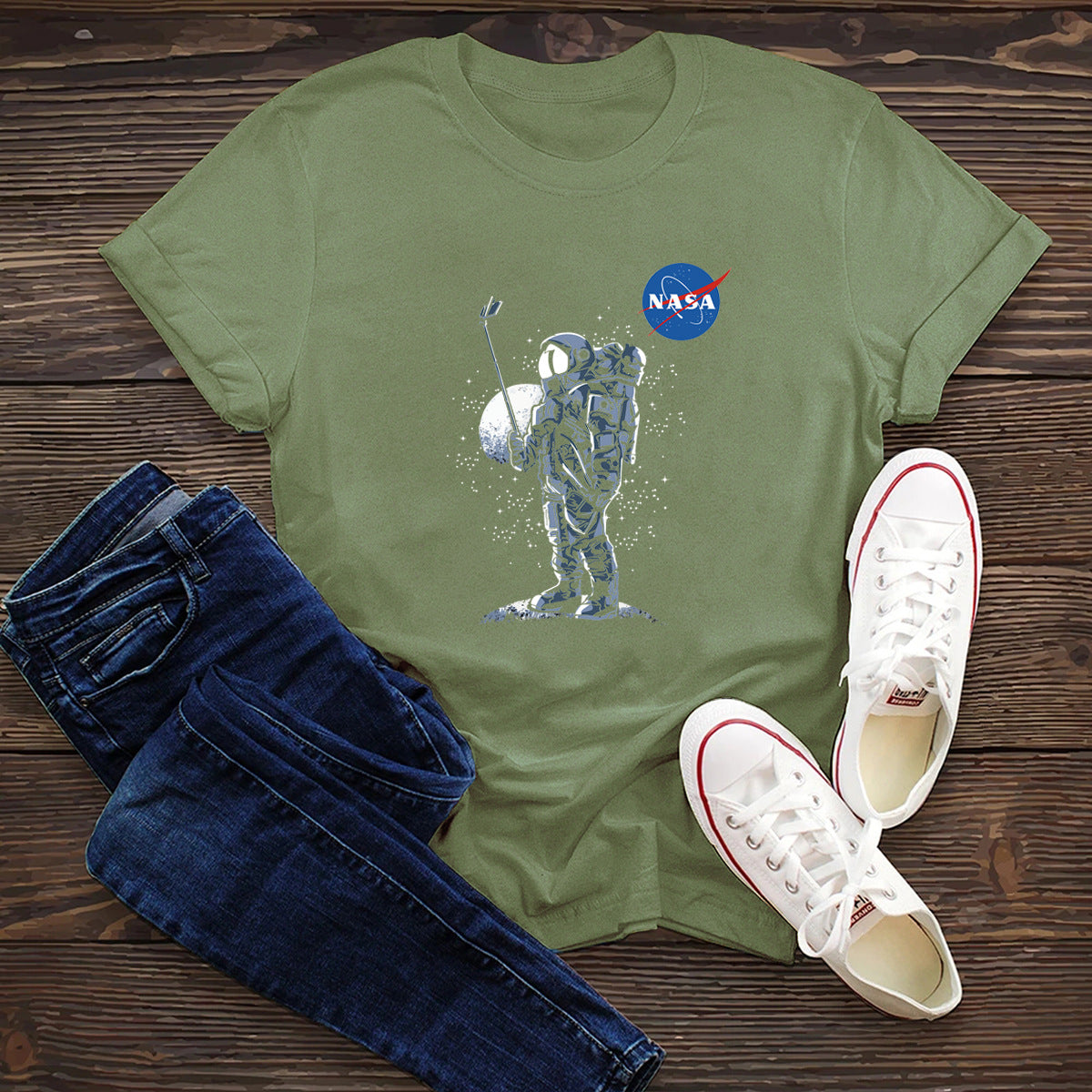 Selfie Astronaut NASA T-Shirt - Green / 5XL - Shirts
