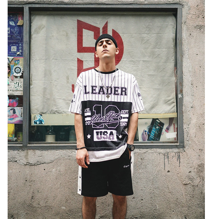 No.10 USA Street Leader Hip-hop Loose Unisex T-shirt - UrbanWearOutsiders T-shirts