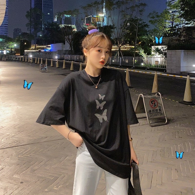 Three Reflective Butterfly Oversized T-Shirt - Black / S