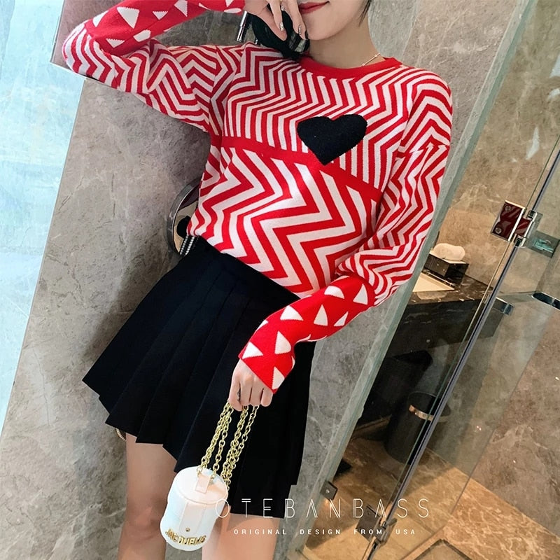 Geometric Heart Pattern Pullovers Knitted Sweater