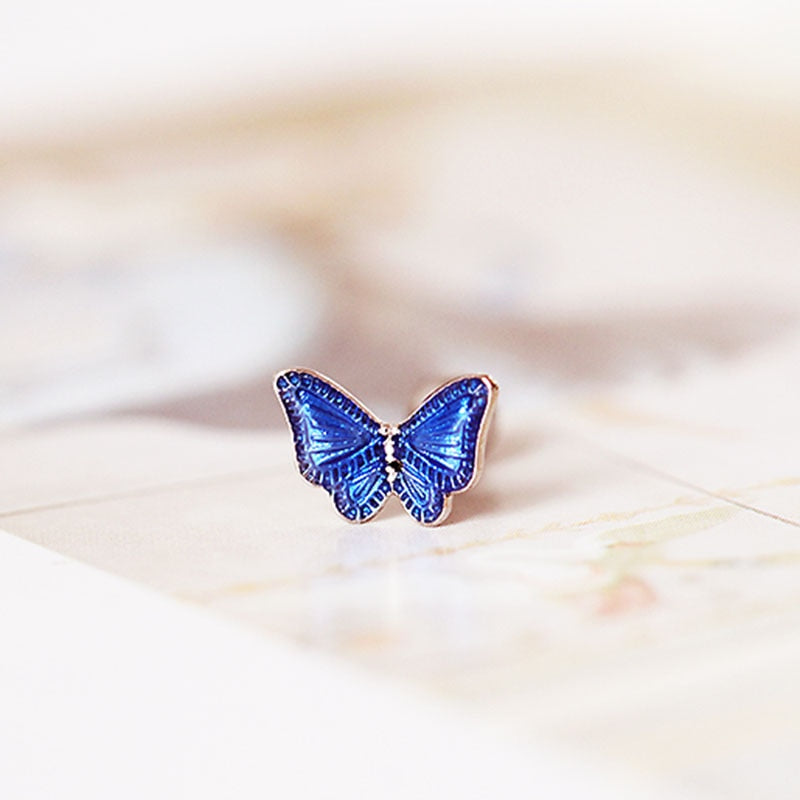 Little Butterfly Stud Tragus Earring - L - Earrings